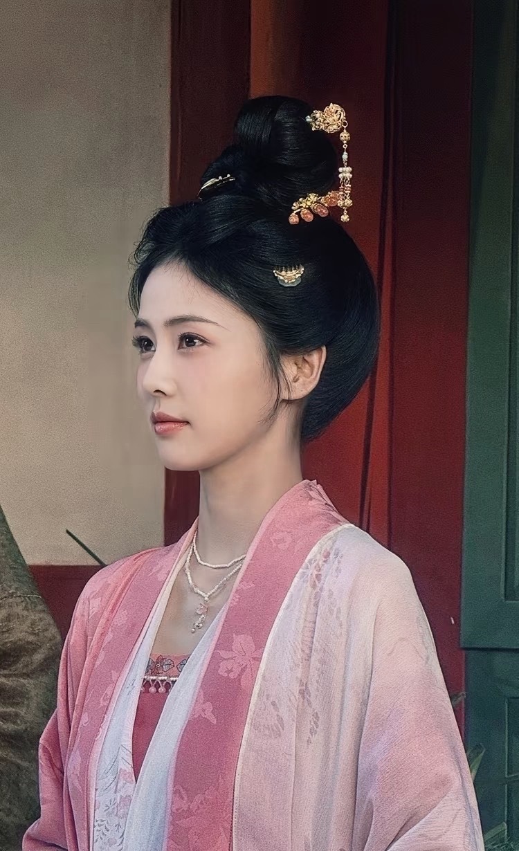 高考完正好看莫离好看好看真的好好看 下午考完继续看