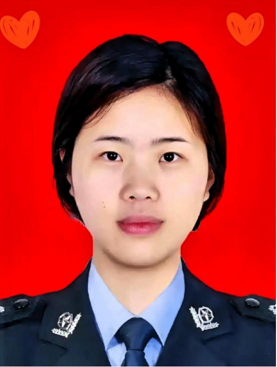 最近太多贪官蛀虫的新闻了，这条新闻让人稀罕！

深夜的街头突发了一场持刀险情，在