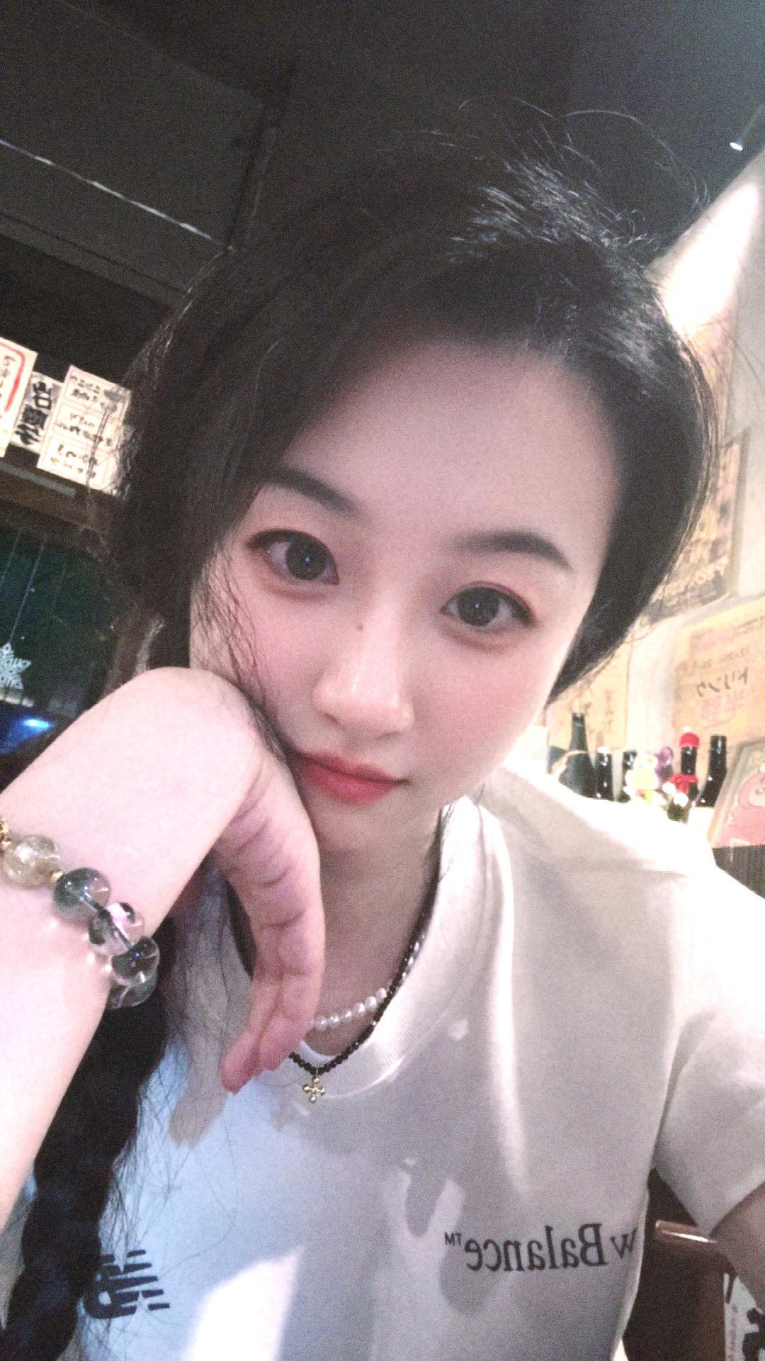 亲爱的 上天给了你缺点 就是为了让你鉴别出真正爱你的人