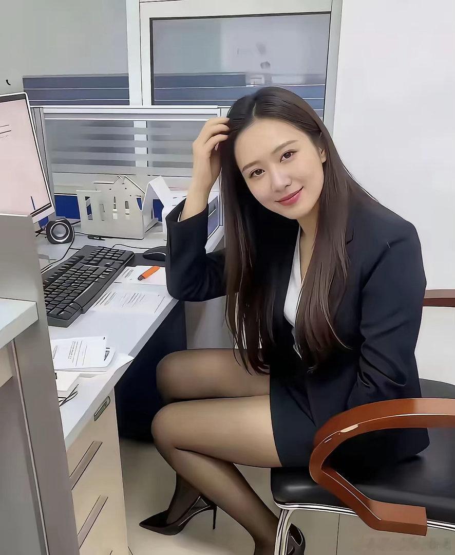 老板新招的秘书，会不会变成老板娘 