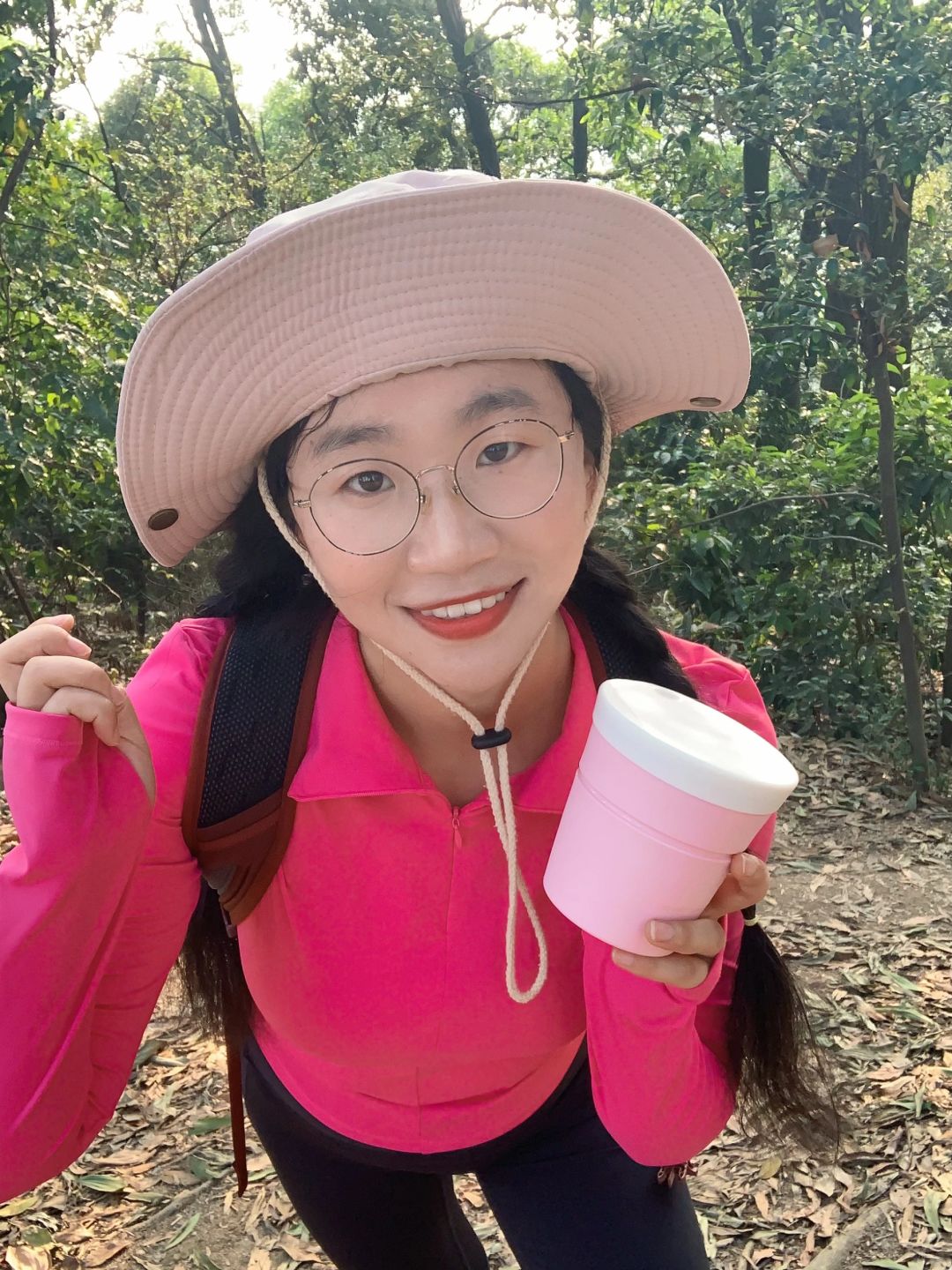 白云山的山泉水真甜呀🥳带上杯子徒步接水喝
