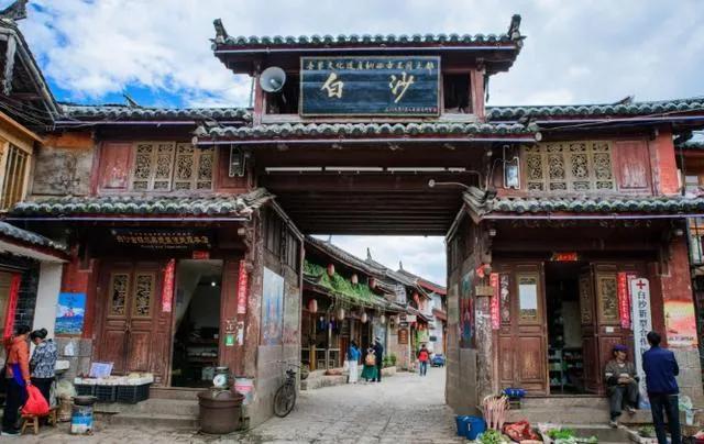 #分享一张你在古镇拍的照片#