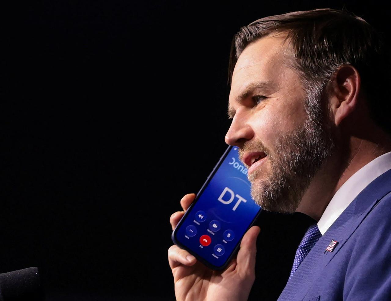 万斯12次与特朗普通电话，还有至少一次打给了内塔尼亚胡？伊朗学者Ehsan Ta