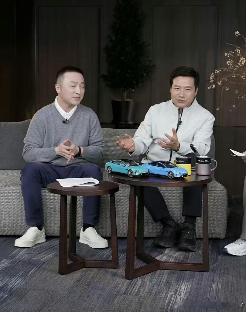 雷军回应KOL事件这次请黑粉KOL把雷总气的不轻啊，主要是那个人喷了太多次小米和