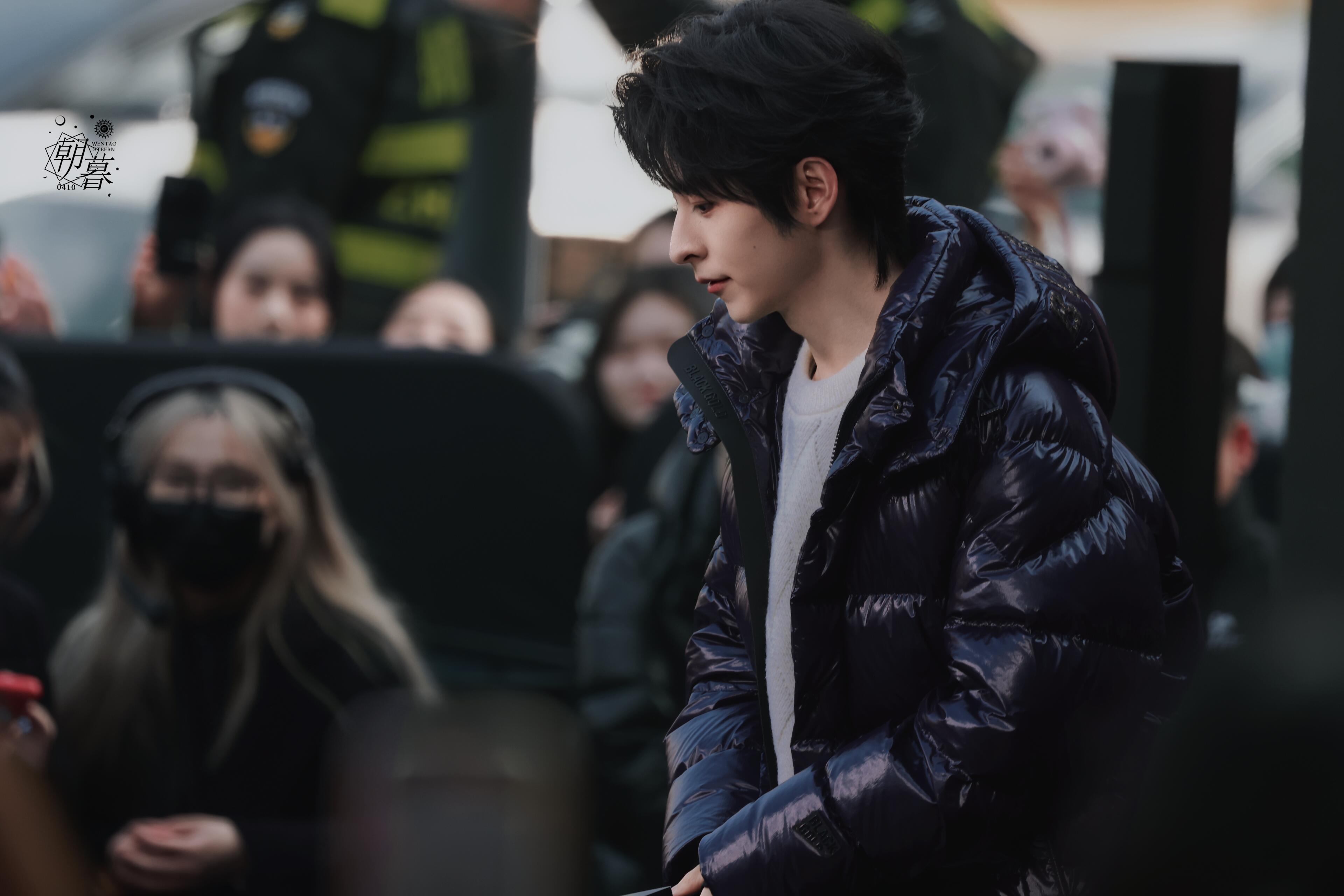 古有孔融让梨今有文韬分果当弹幕被“太会了”刷屏时，我们赞叹的其实是那份超越年龄的