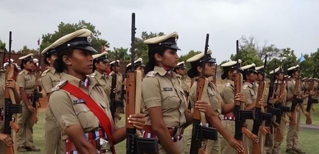 西藏军区为何只有5万士兵，中印边境若战事开启，西藏能守得住吗

西藏军区的5万驻