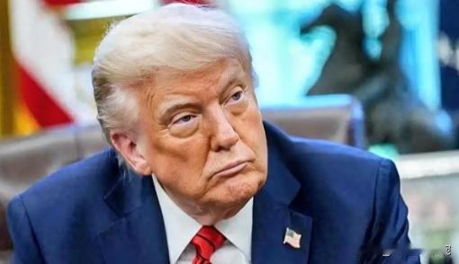 中国这次态度非常明确，不再模棱两可。据英国媒体报道，中方已经清晰表态：如果美国签