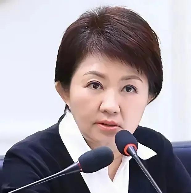 “卢韩配”黄梁美梦最终将化为泡影

台岛政坛流传出新一轮风声，说韩国瑜和卢秀燕或