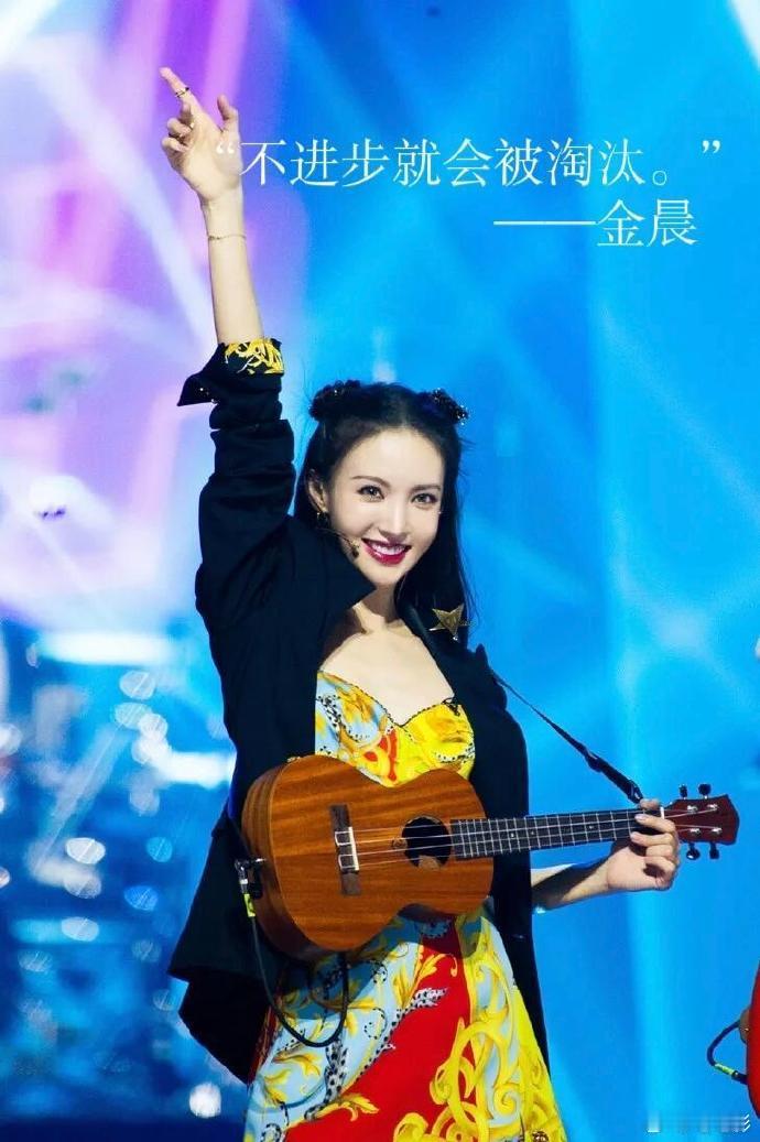 30岁后不催婚而是上浪姐 年龄从来都不该是束缚，随着岁月增长，个人阅历、自身价值