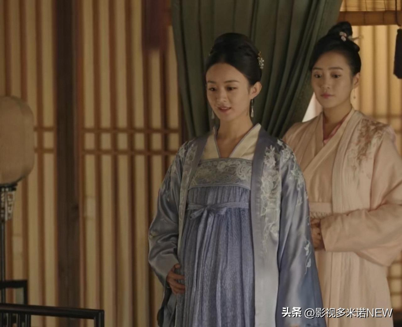 其实，长枫也遗憾明兰不是自己的妹妹吧。
明兰送护膝得时候，长枫表面嫌弃，实则是在
