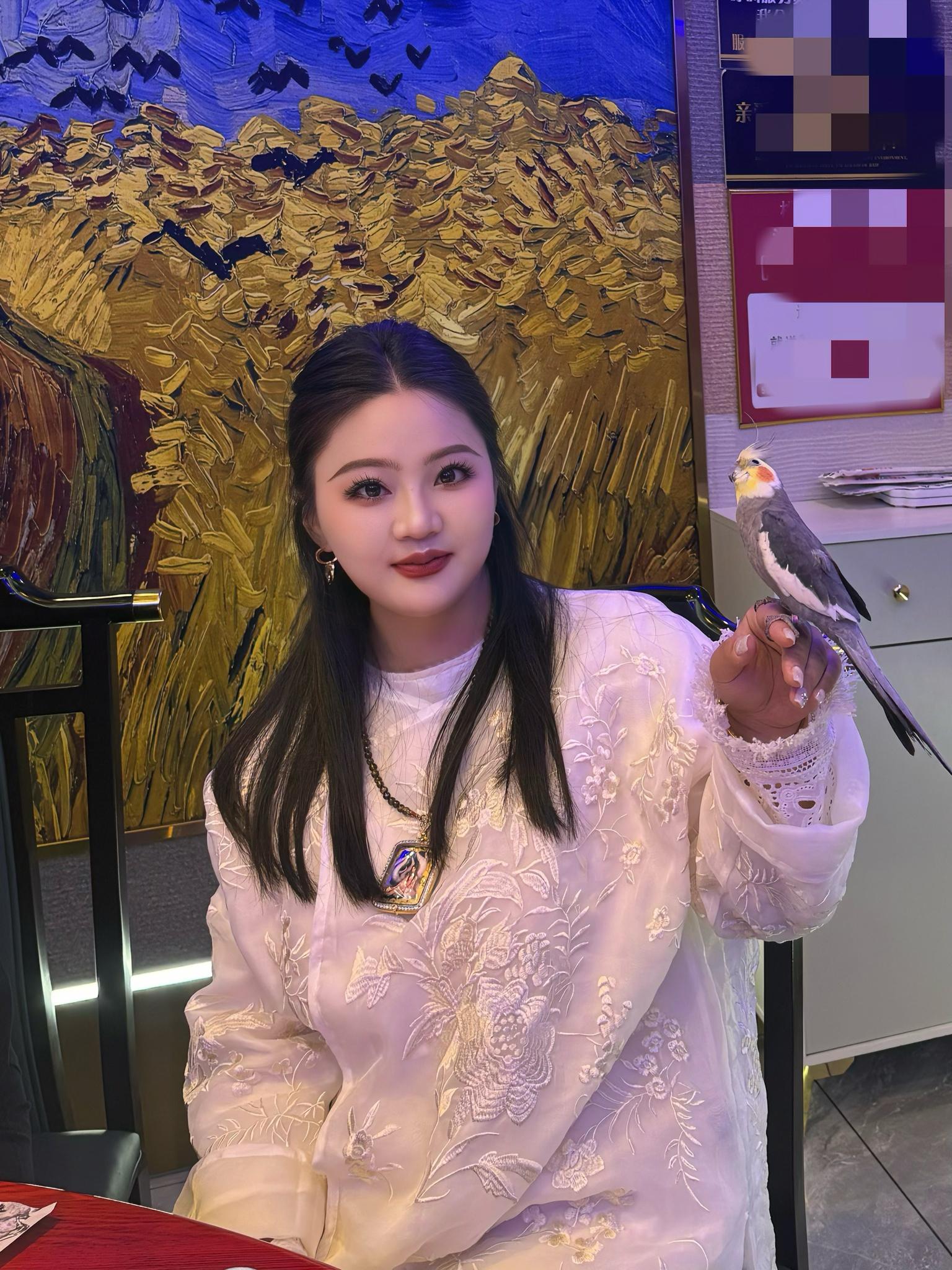 一路上磕磕盼盼走到今，结局配不上过程，难免会有一些哽咽。我能毫无保留的...