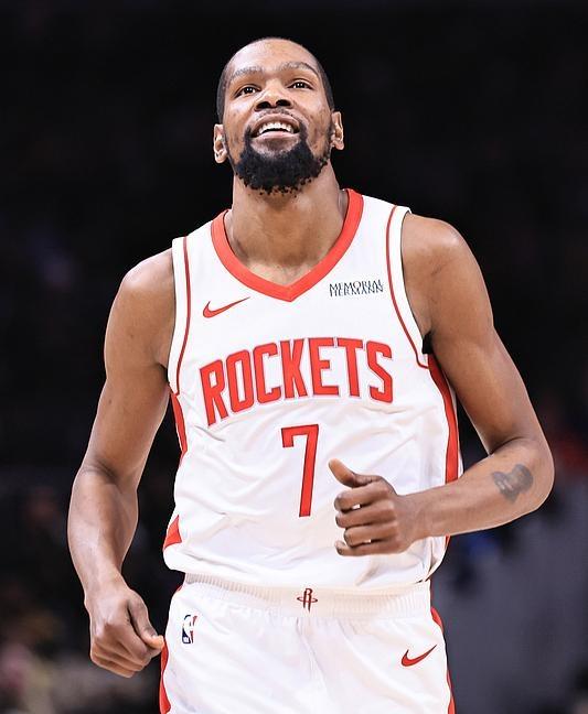 NBA新一期最有价值球员公布，亚历山大、东契奇、约基奇稳居前三甲，杜兰特依然没有