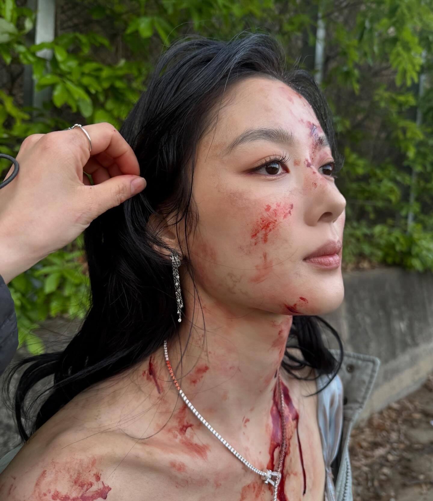 金裕贞今日ins更新 