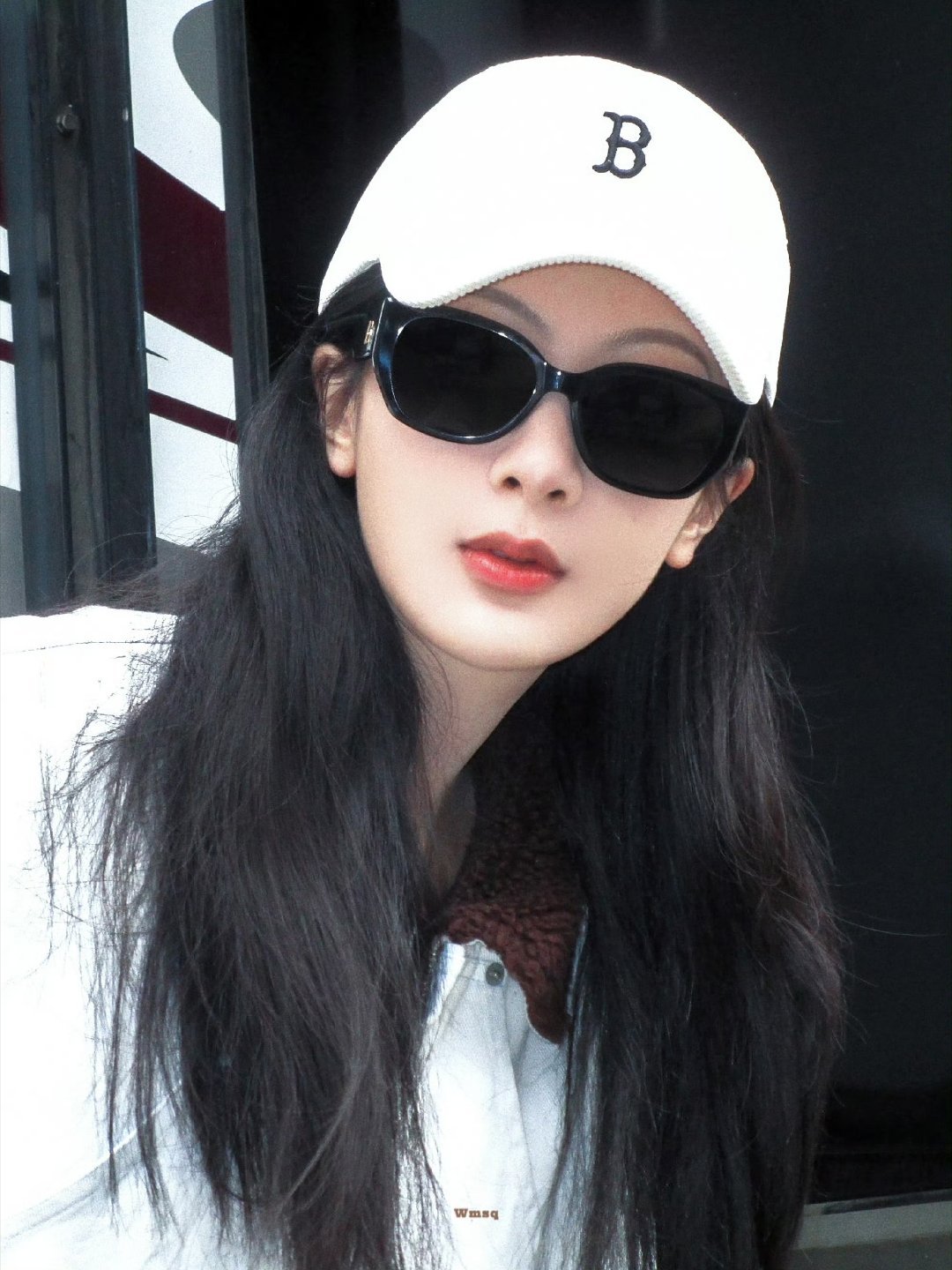 月色温柔  落在你肩头 𝐓𝐡𝐞 𝐦𝐨𝐨𝐧𝐥𝐢𝐠𝐡𝐭 𝐟