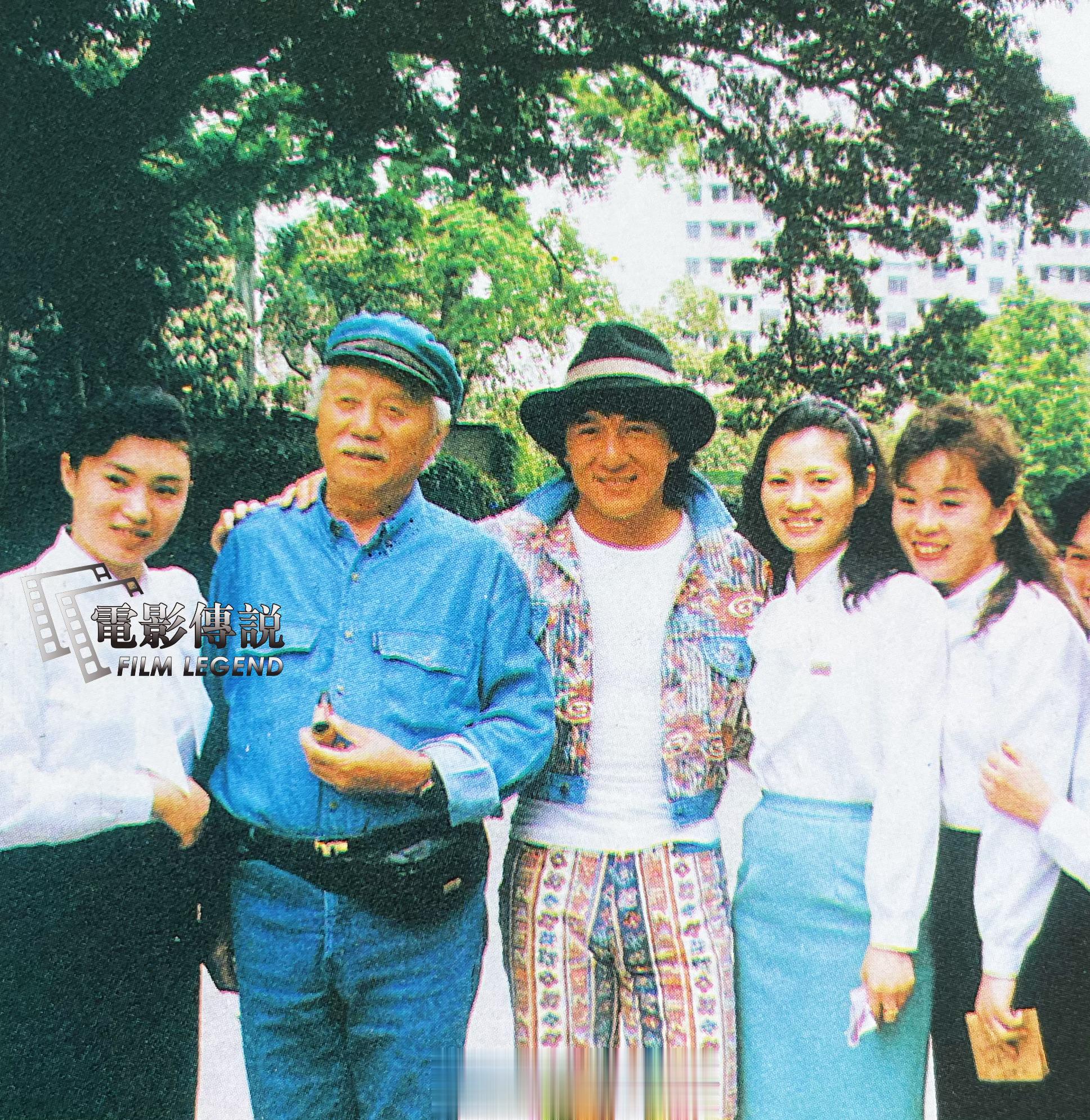 1992年，电影《警察故事3超级警察》摄制组来大陆取外景，这也是#成龙# 首次在
