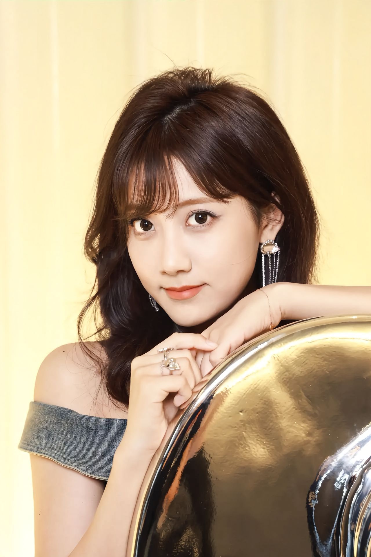 李艺彤30岁新生李艺彤丝芭好聚好散李艺彤丝芭好聚好散，李艺彤30岁新生，既是结束