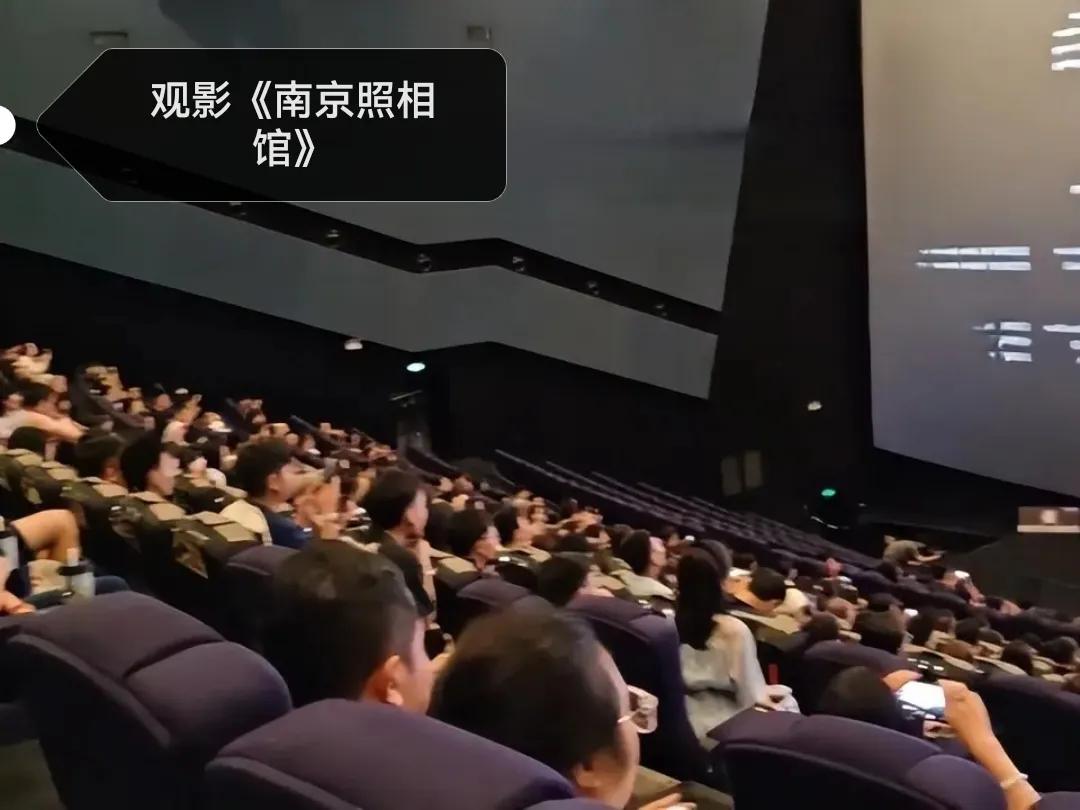 刚才看到一条消息，截止8月24日19时30分，2025年电影暑期档票房已达110
