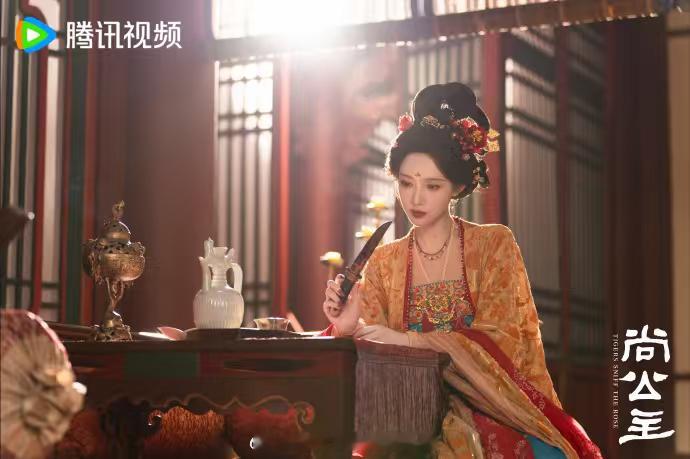 尚公主追剧团孟子义李昀锐被贴脸 现在追线下环境也太差了吧，竟然直接开骂的这么脏，