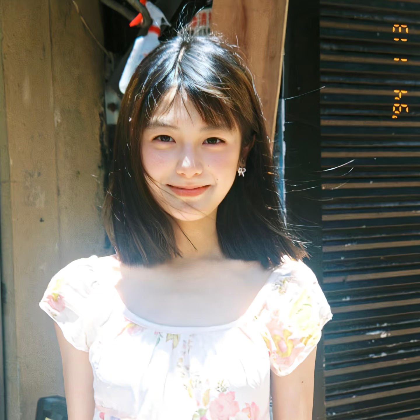 你该走了 我这里没有速溶的咖啡 我的一生也只接纳最真最好的爱 ​​​