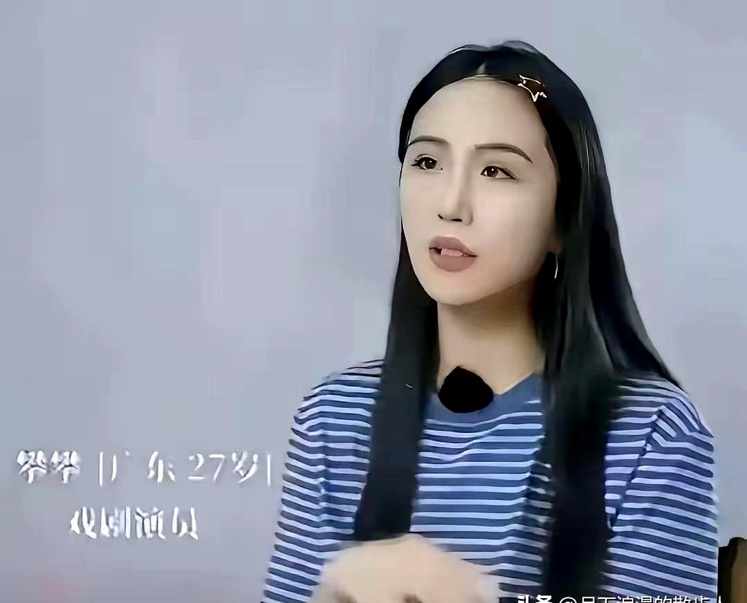 手机里存着手指头都数不过来的露骨聊天记录，这男的居然还能被亲口夸成“多偶男”？