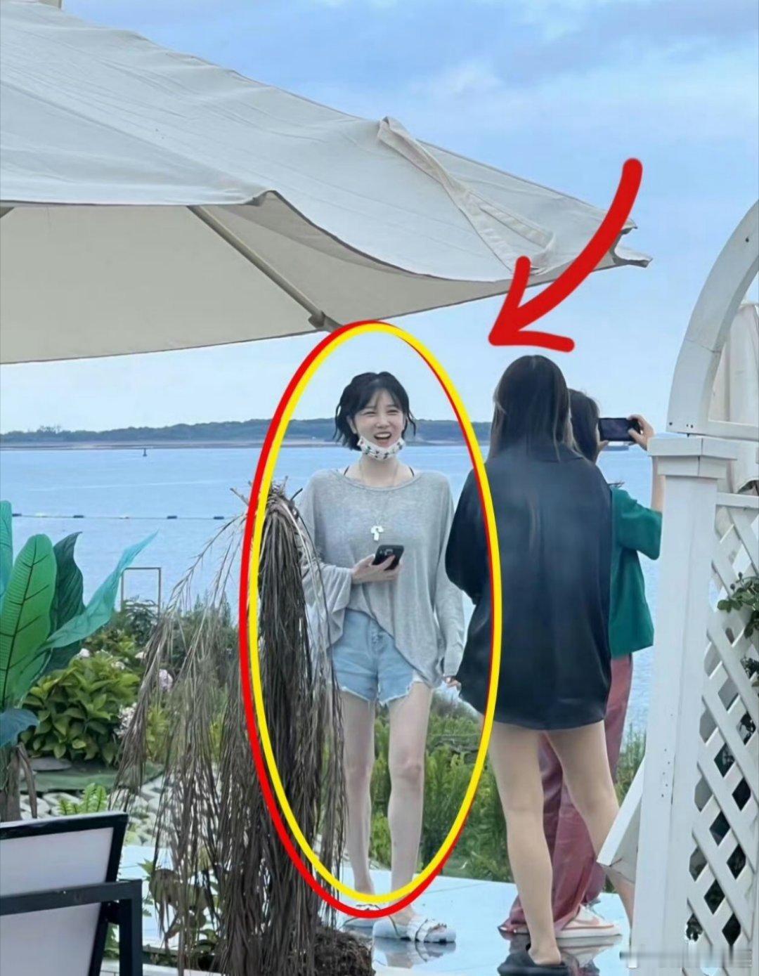 于小彤对陈小纭耍小孩子脾气是可以理解的 ​​​