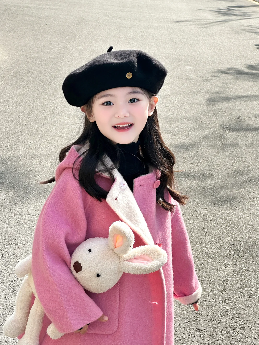 女孩子真的好可爱～