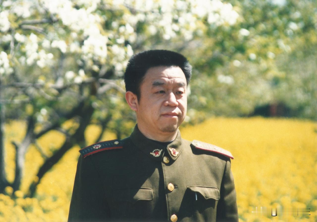 努力实现书体的全面发展

（读书火花录）. 
努力实现书体的全面发展
 
宋凤洲