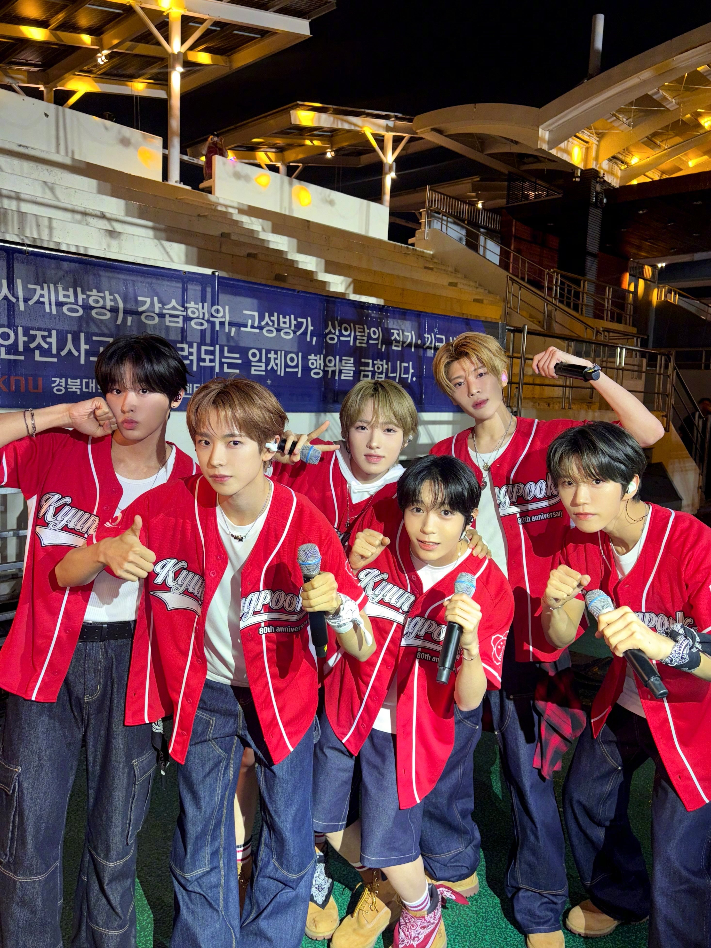 【Twi】NCT WISH庆北大校庆合影NCT_WISH