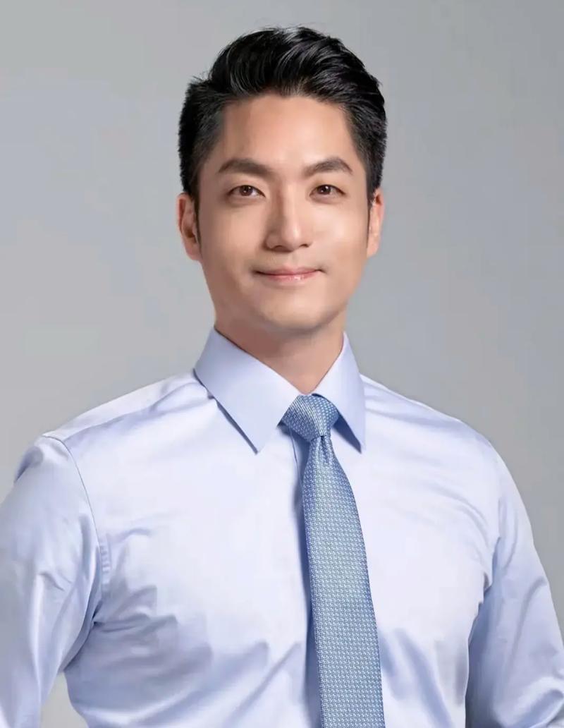 台湾的官员财产公开制度值得点赞！
近日，台北市长蒋万安公开家庭财产，其家庭资产（