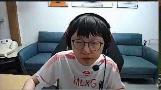 mlxg是不是透露他2017年一个月两万元，在当时算高还是倒数第一？mlxg当时