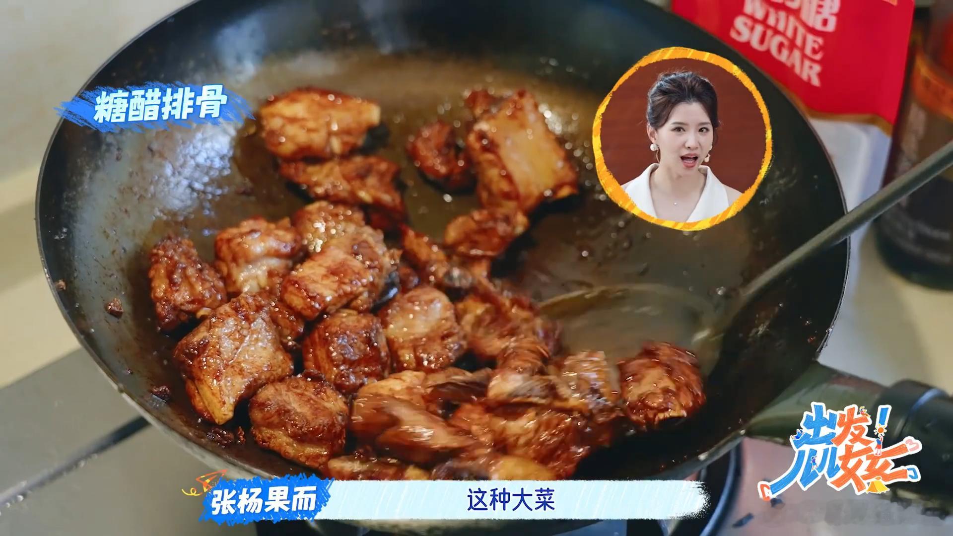 10岁萌娃承包一家五口伙食出发儿儿女女 很难想象一个十岁孩子能撑起家里厨房，一日