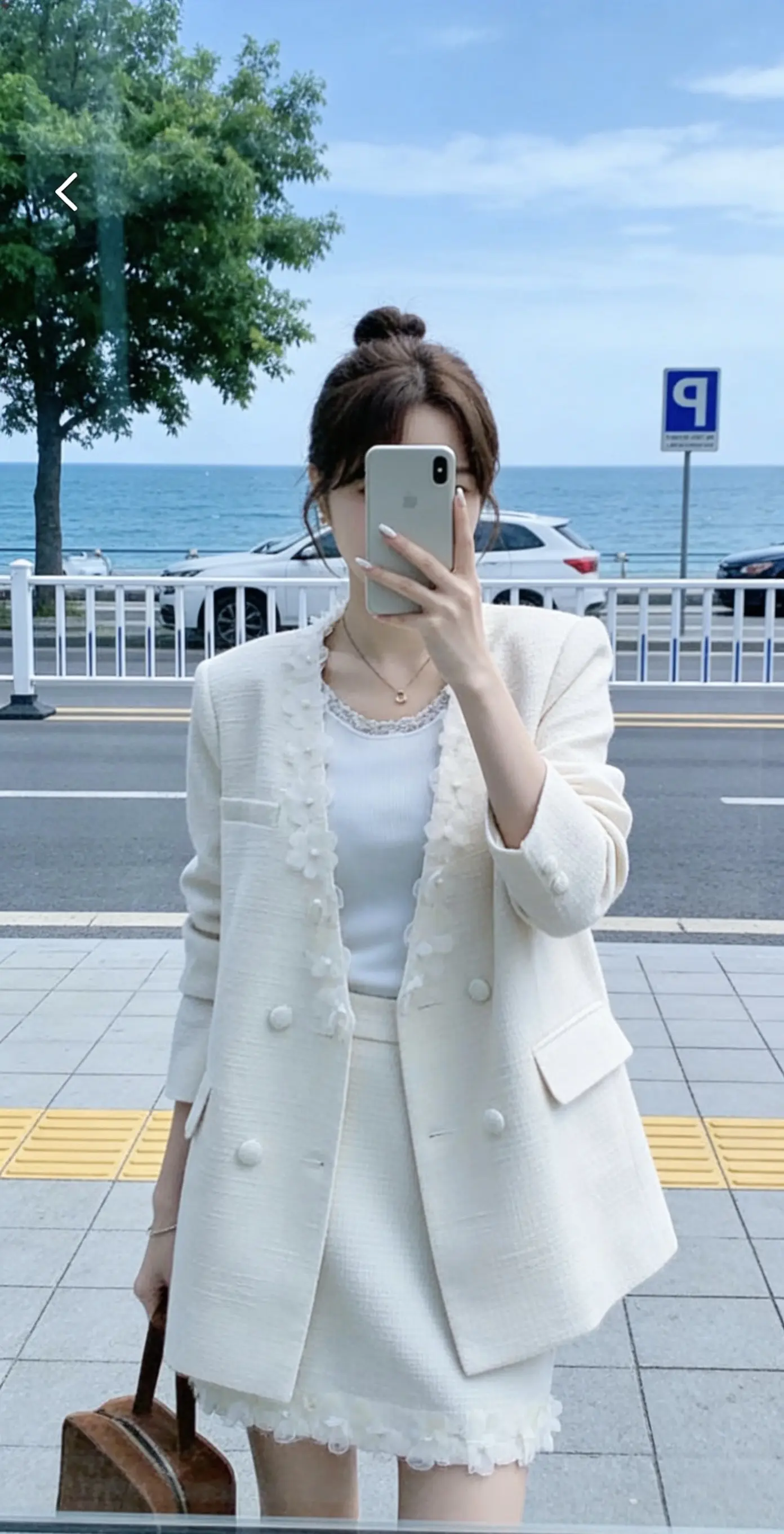 如果放弃真的那么容易，        又有谁会选择卑微的纠缠”