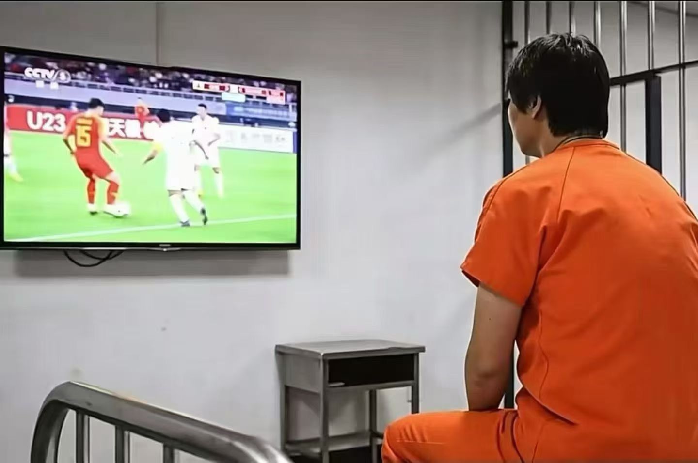 唯一一个输越南的主教练加刑，必须加刑！中国男足等了整整22年