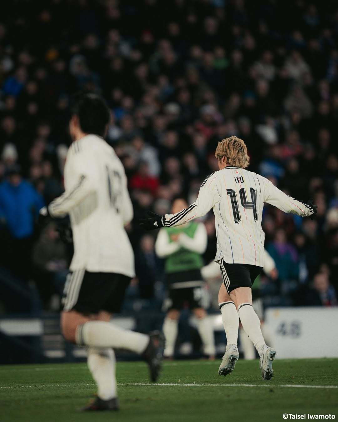 🔹𝗦𝗔𝗠𝗨𝗥𝗔𝗜 𝗕𝗟𝗨𝗘🔹日本足球贤聊球衣