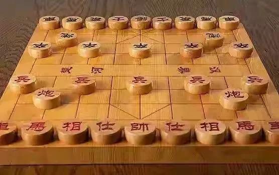 全国象棋个人赛，应大力引入商业化元素

众所周知，全国象棋个人赛冠军，是中国象棋