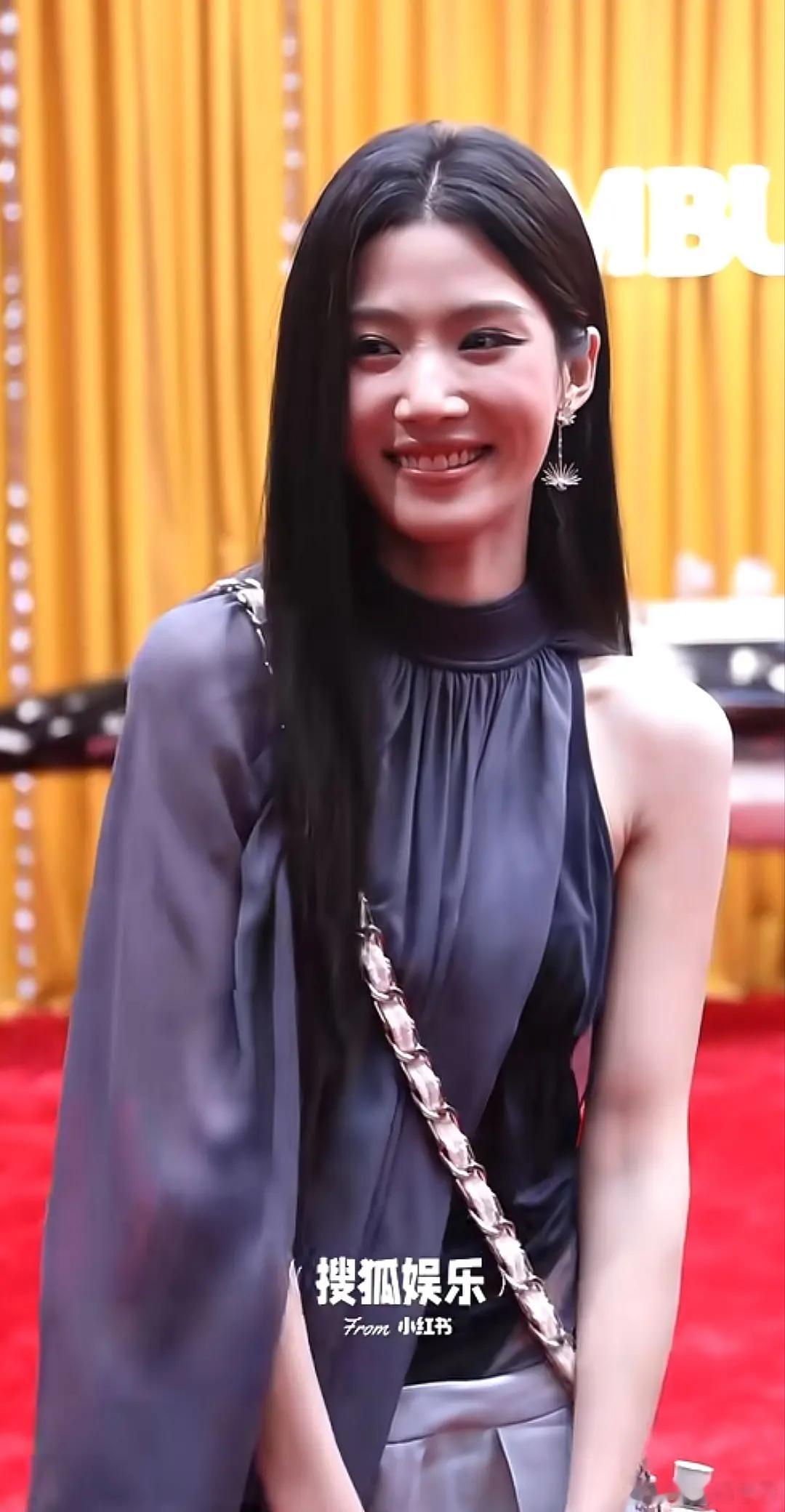 额……lyx这是什么鬼 