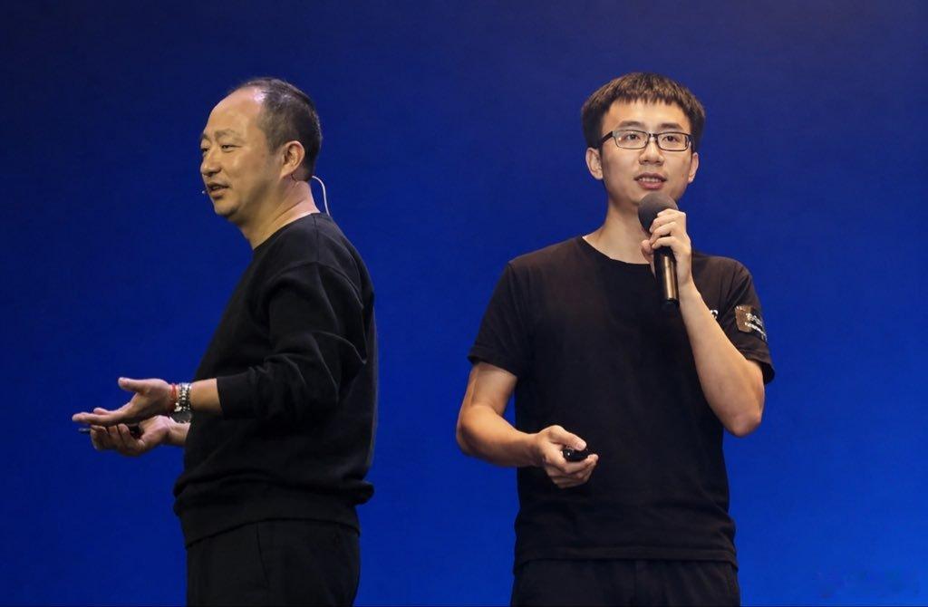 陈宇森接任钉钉CEO陈航，花名“无招”，钉钉创始人，曾在2021年离开阿里创办智