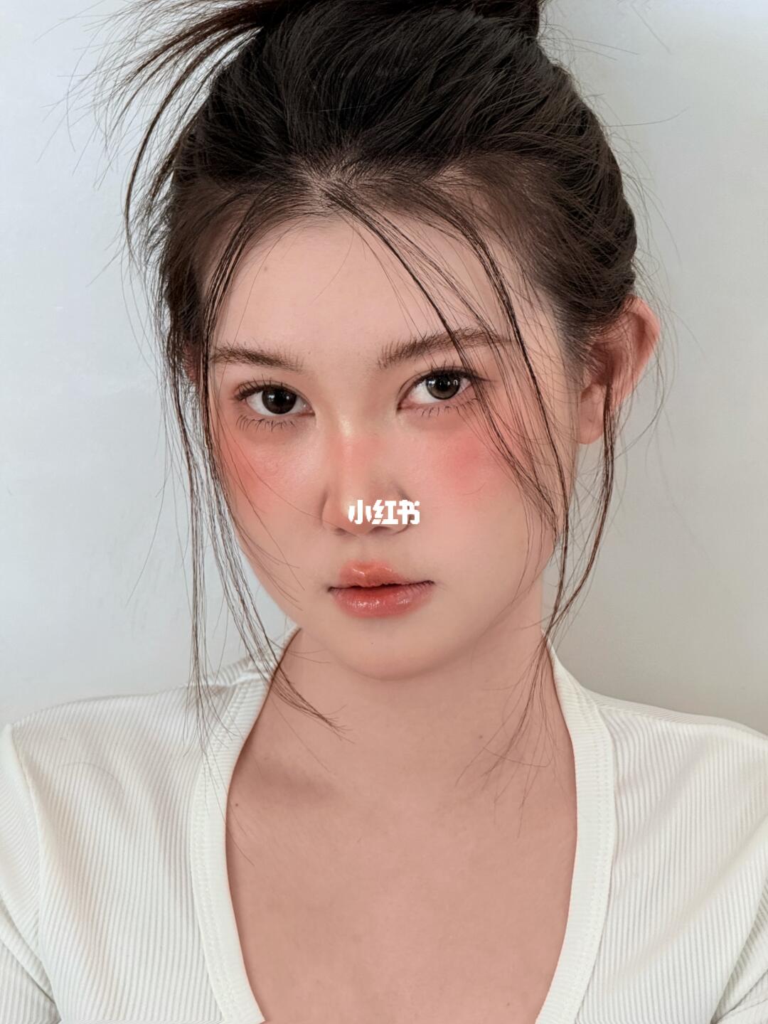 昨天啵啵间化的妆