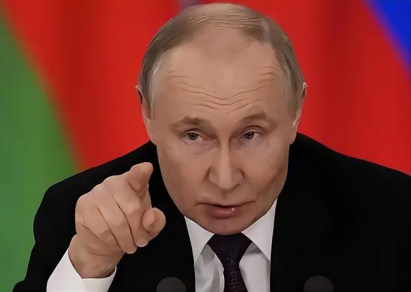 俄罗斯总统普京于12月17日出席俄国防部扩大会议时指出，俄乌冲突并非由俄方挑起，