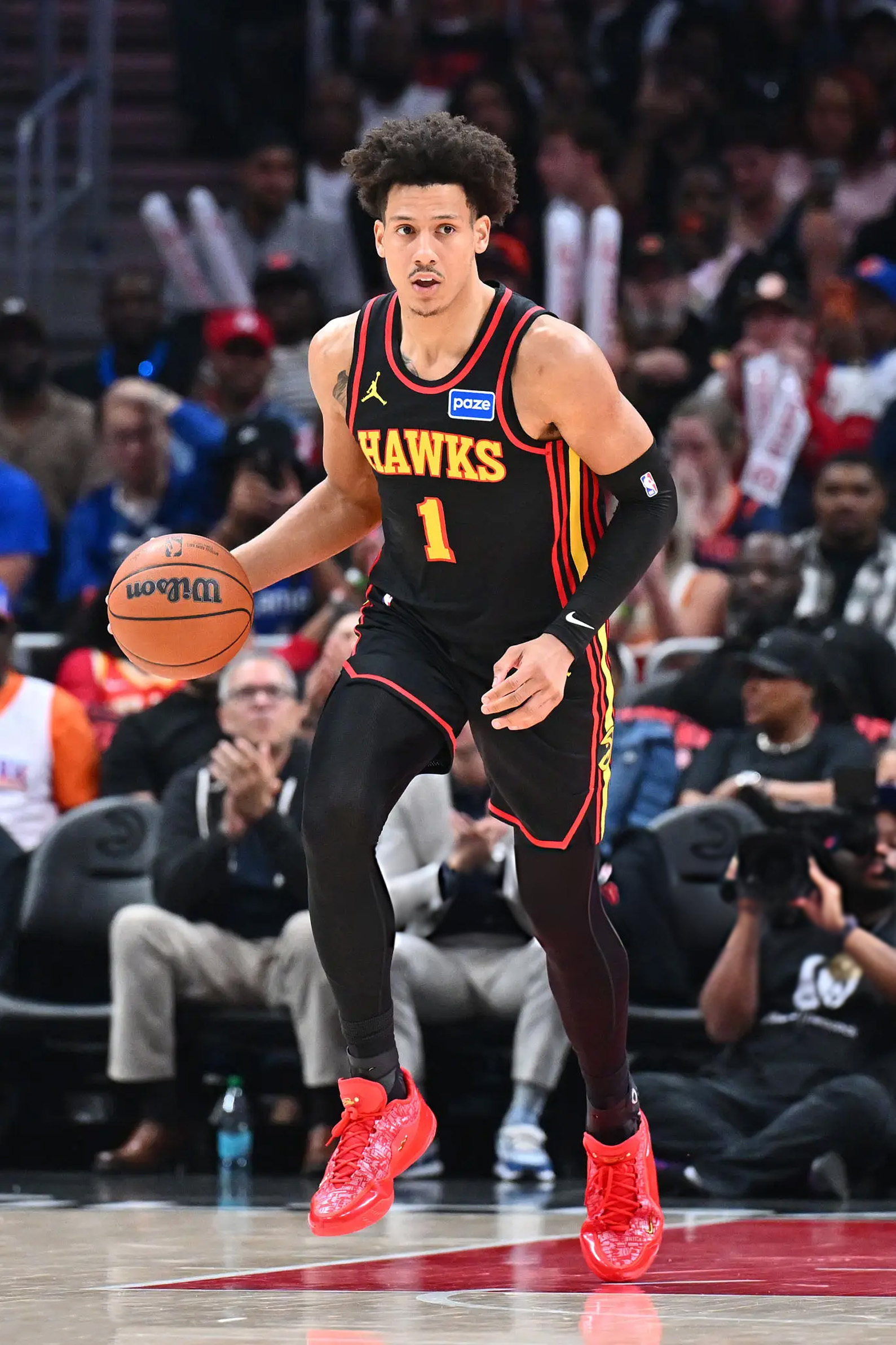 杰伦·约翰逊 · Nike LeBron 23登场40分钟 19投8中，21分 