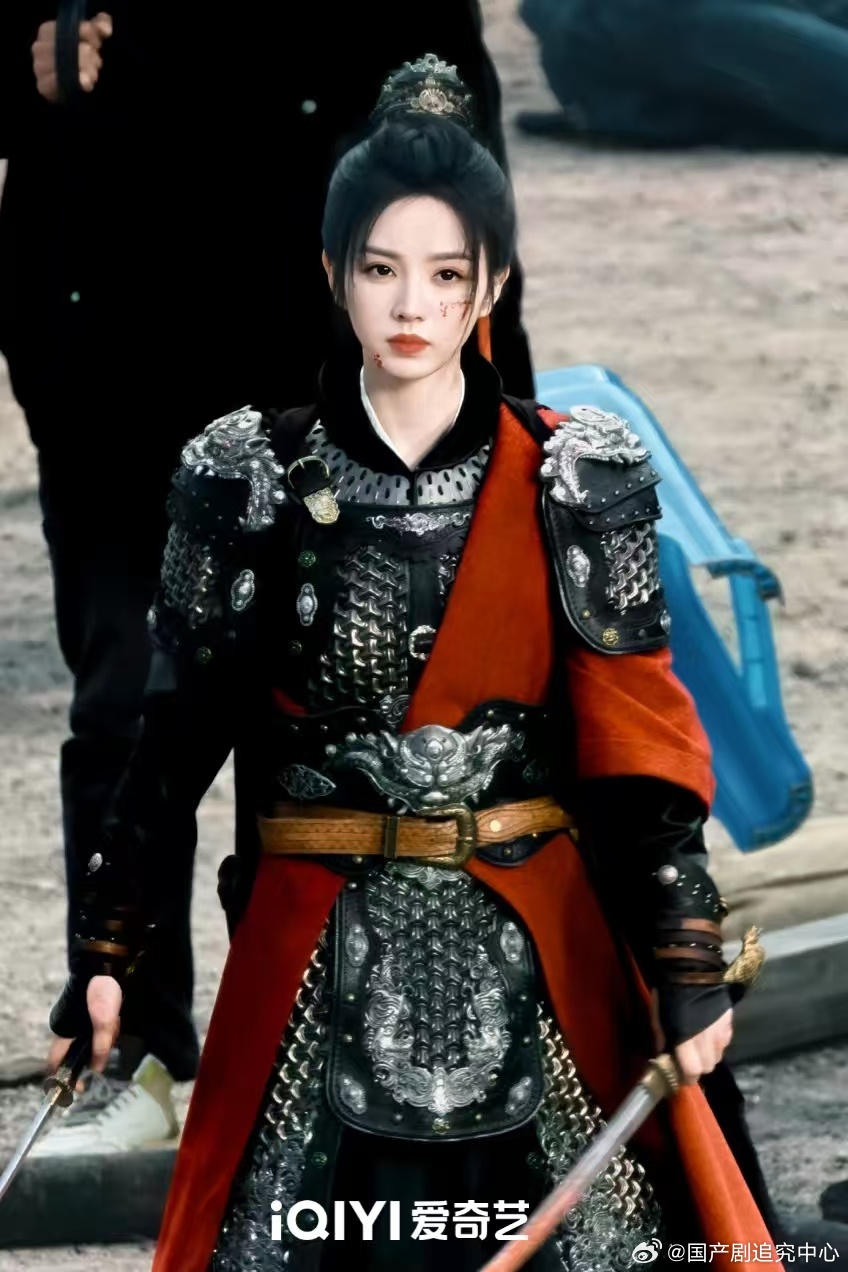 田曦薇簪花将军转场 逐玉里樊长玉的簪花将军造型真的很出彩👍，田曦薇簪花将军转场