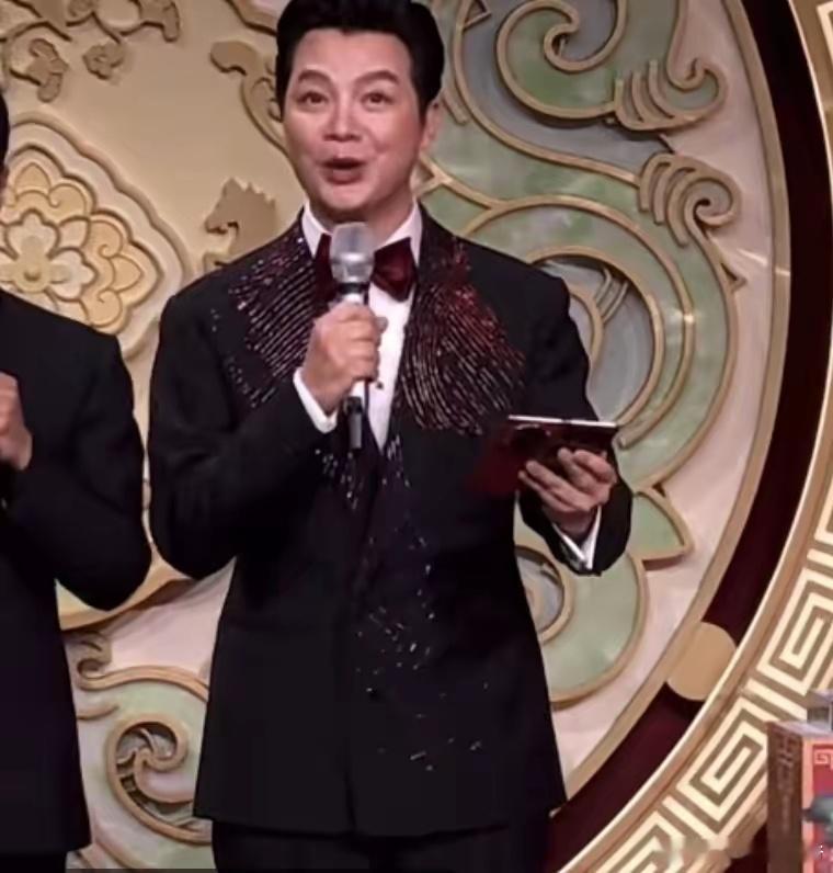 多了不说了，越来越多的人开始用华为了