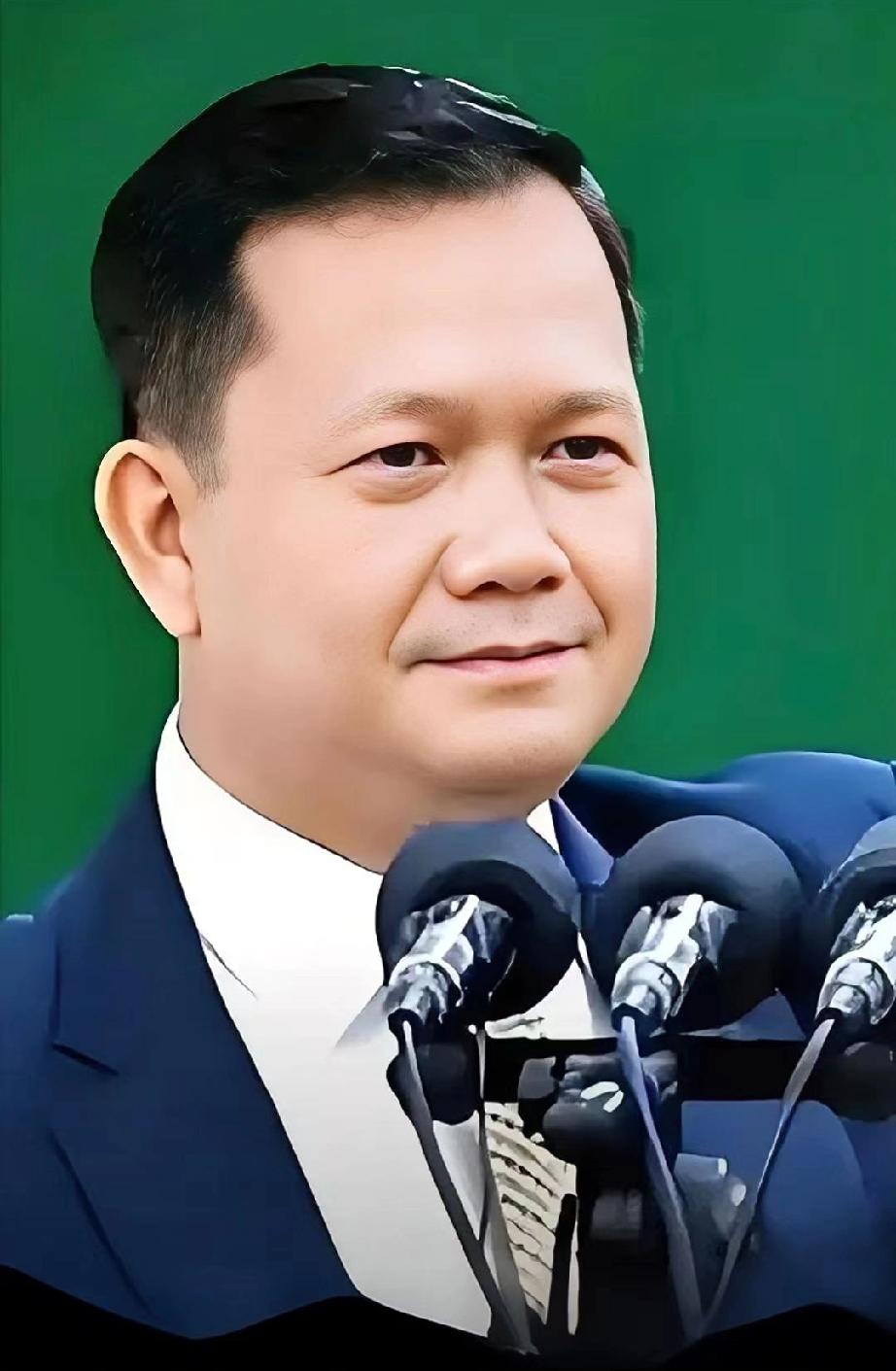 12月3日，柬埔寨政府突然宣布，明年6月到10月，对中国游客试行免签。每次能待1