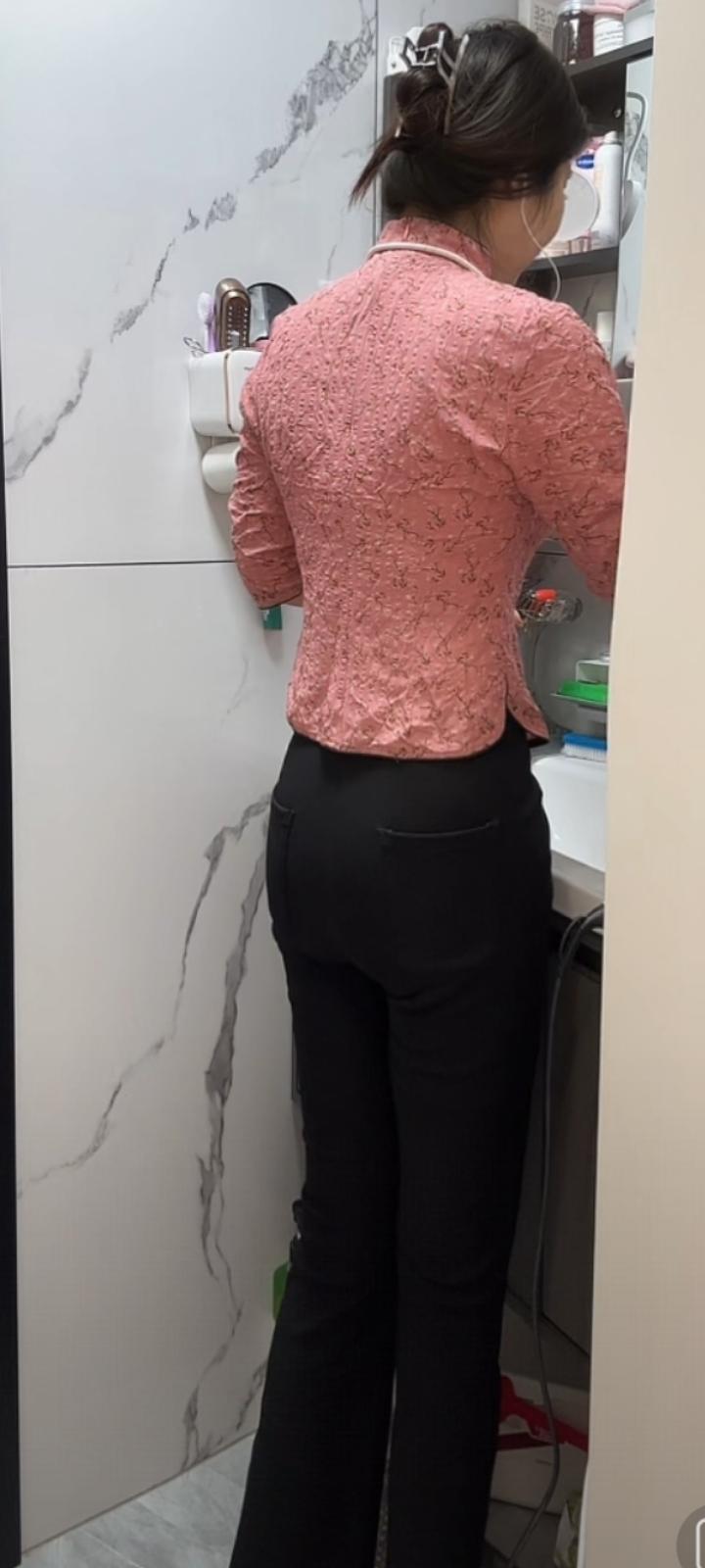 新年生活图鉴 小时候盼着长大，长大后却怀念小时候。原来最幸福的时光，是不用承担生