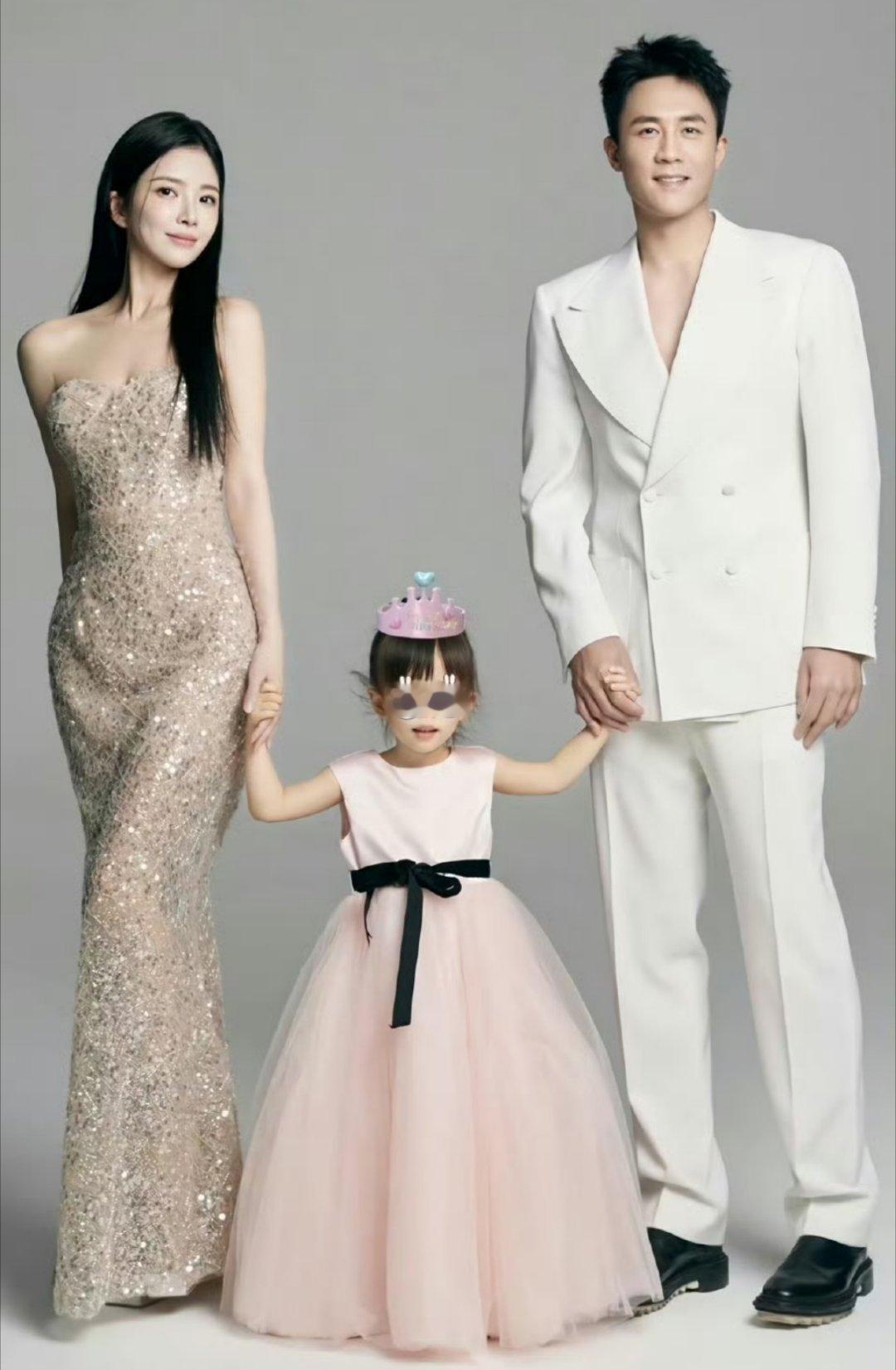 杜淳妻子回应没办婚礼 杜淳老婆王灿对办婚礼有自己的理解：“当我想要去办一场婚礼的