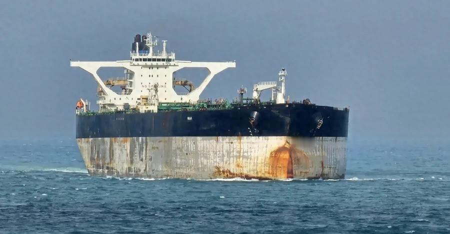 油轮风云骤起，美俄加勒比海上演新剧。,事情好像是这么开始的，美国盯上了一艘油轮，