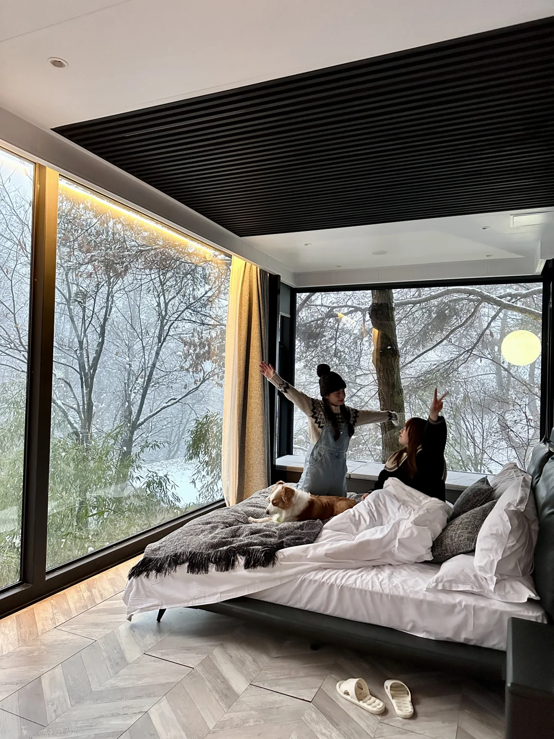 和闺蜜赖在房间里看雪泡汤‼️太绝了