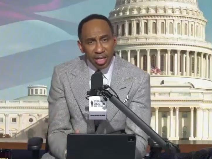 美国杨毅为了流量又开始PUA哈登了……真是仗着一张大嘴胡说八道啊！
这是典型的既