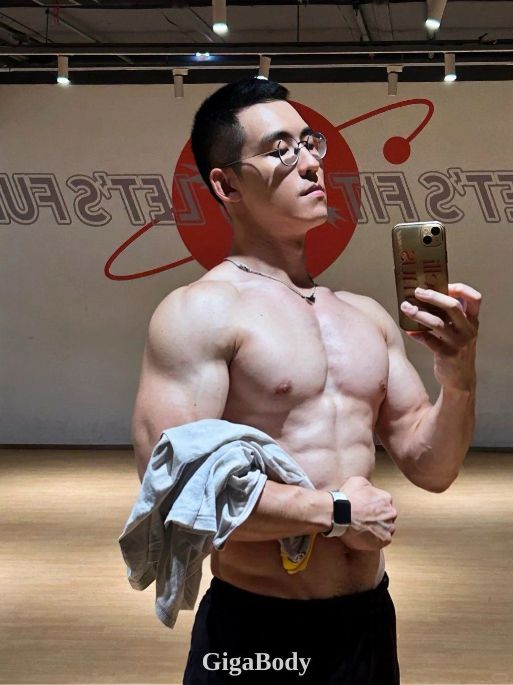 是我练还是📱练？