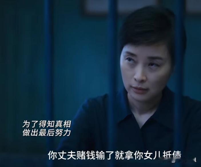 都说黄景瑜是"体制内专业户"，
这次在《重器》里又演起了法学生。
本来冲着他跟于
